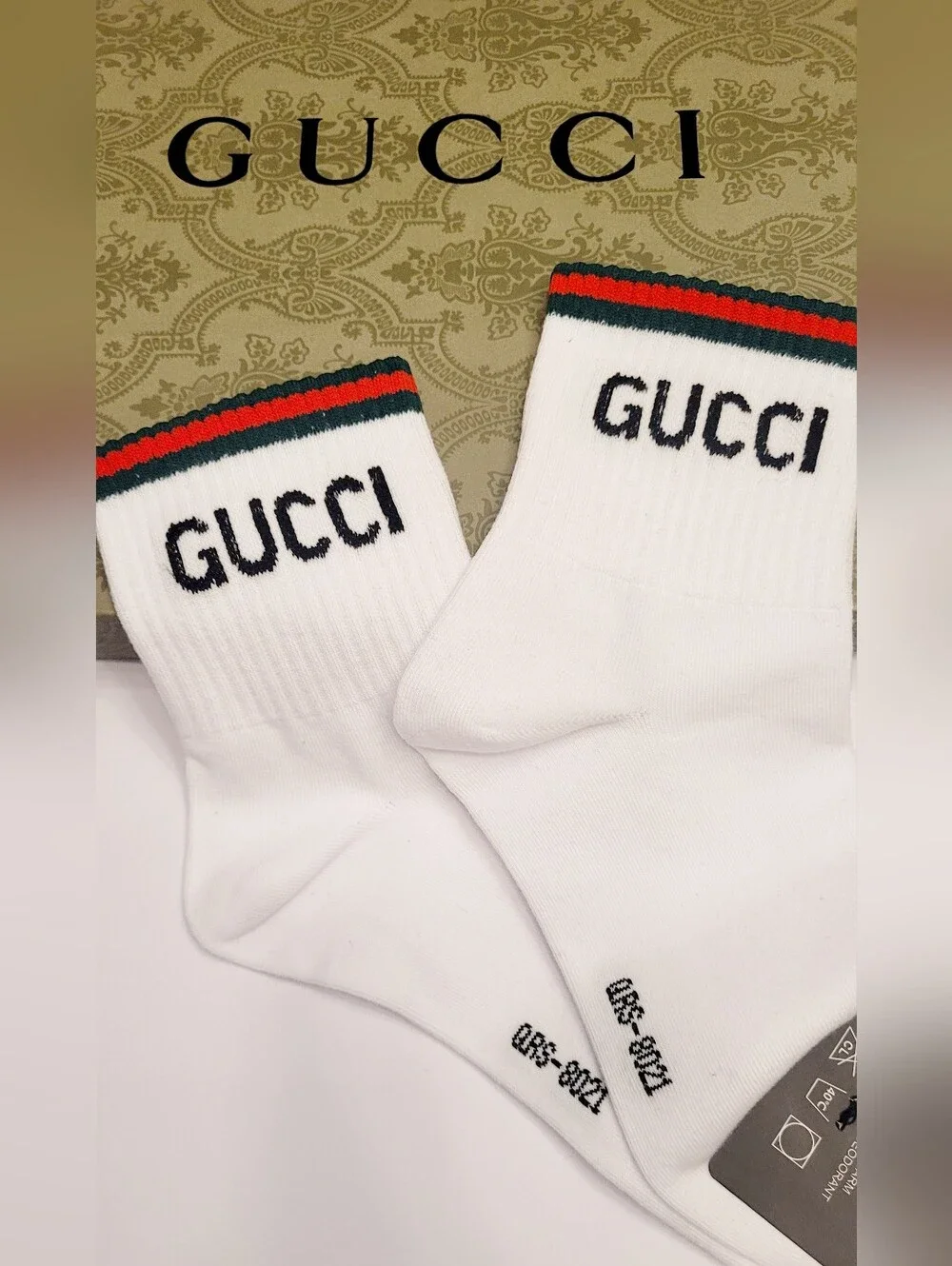 🇮🇹 Gucci White Crew Socks🧦 with Red & Green Stripes🇮🇹